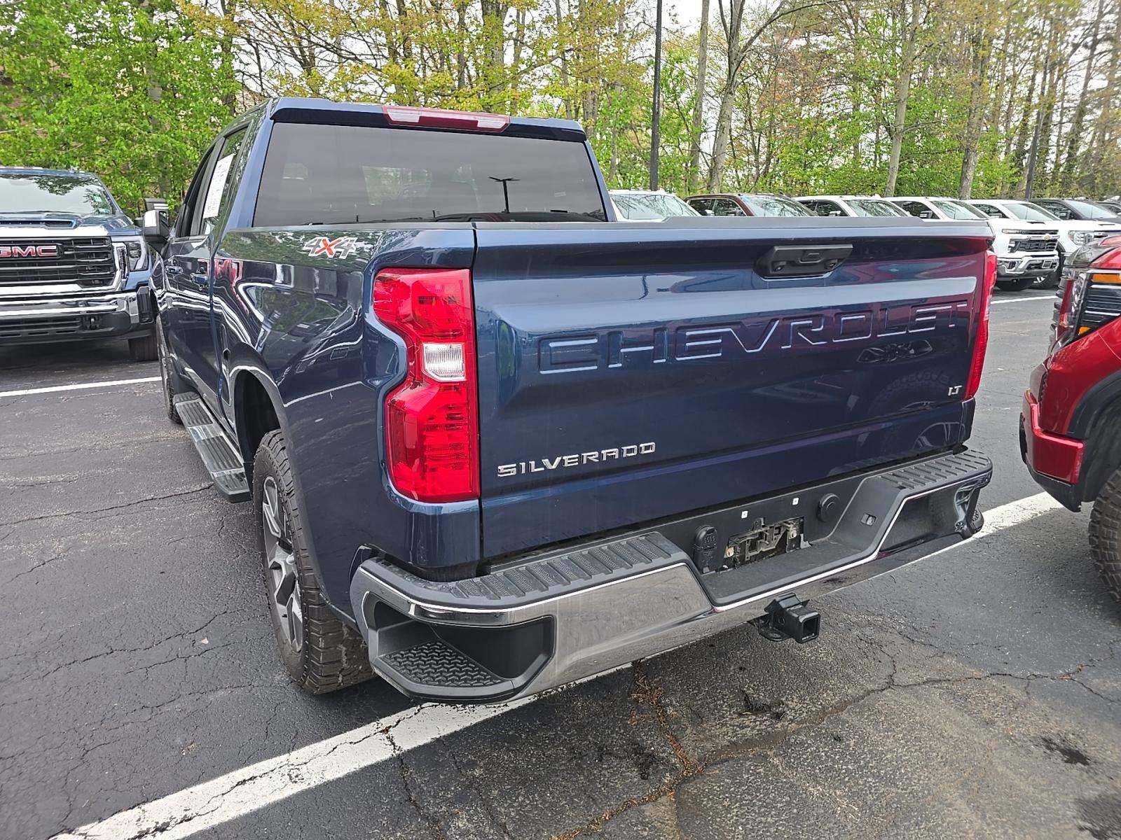 2022 Chevrolet Silverado 1500 LT AWD