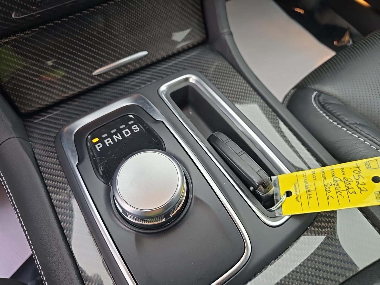 2023 Chrysler 300 C RWD