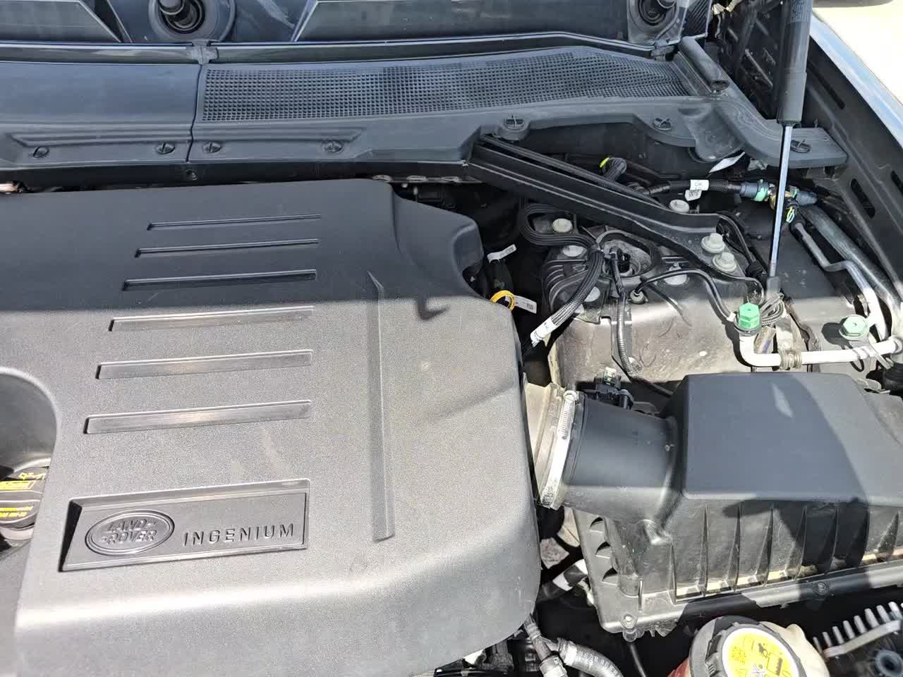 2023 Land Rover Defender 130 First Edition AWD