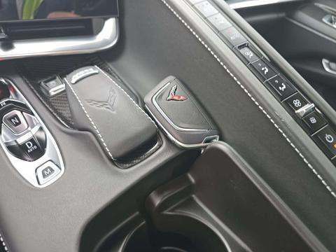 CHEVROLET STINGRAY - 8