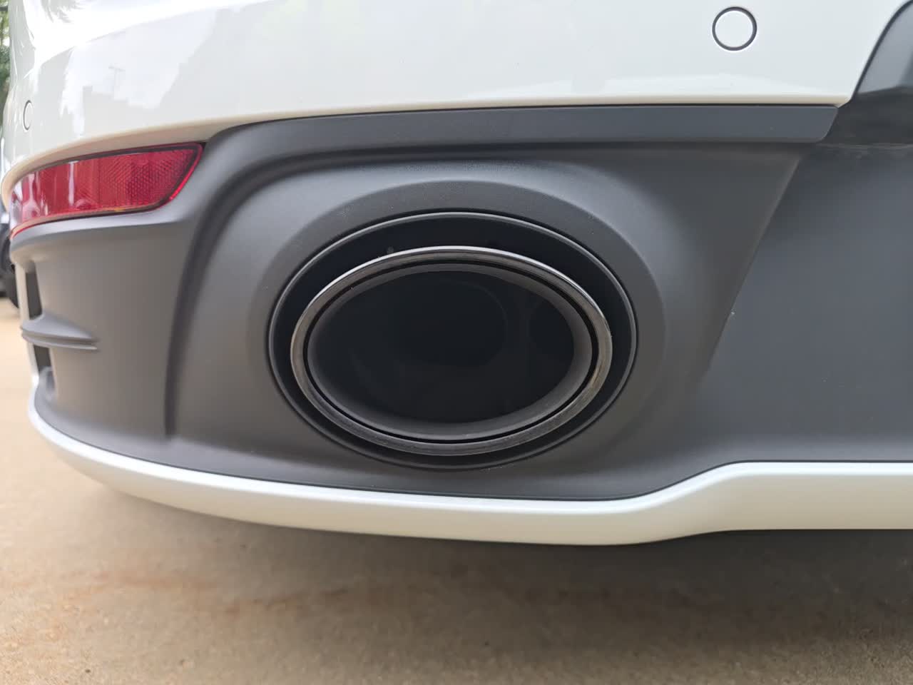 2023 Porsche 911 Carrera RWD