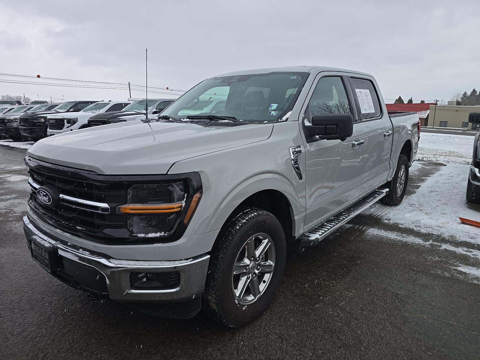 2024 Ford F-150 XLT AWD