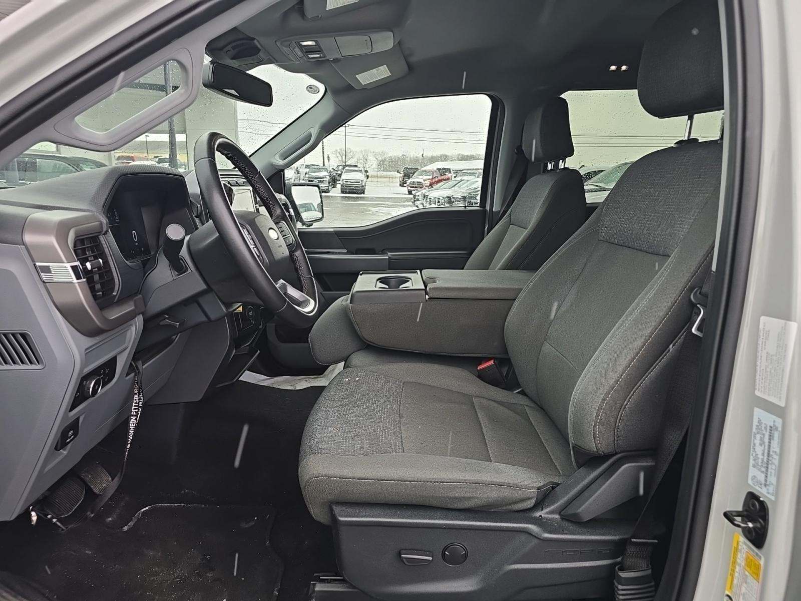 2024 Ford F-150 XLT AWD