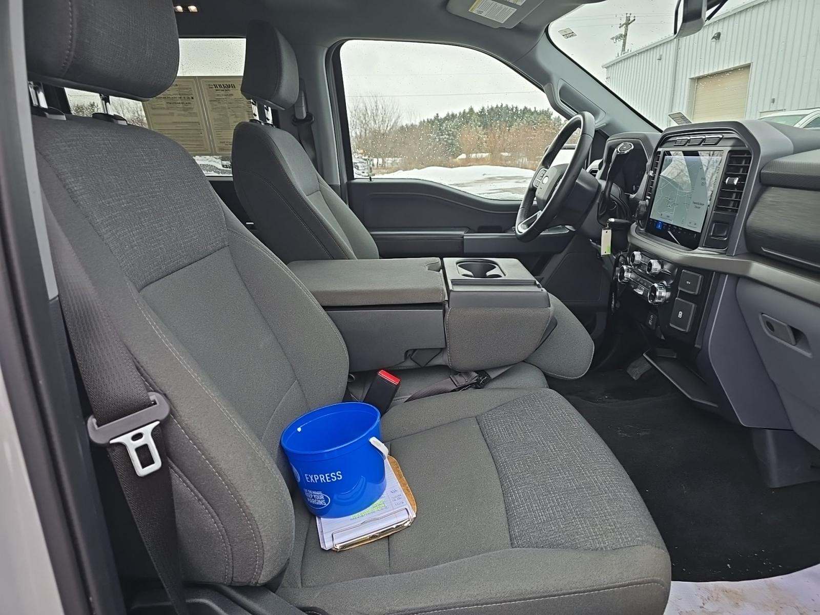 2024 Ford F-150 XLT AWD