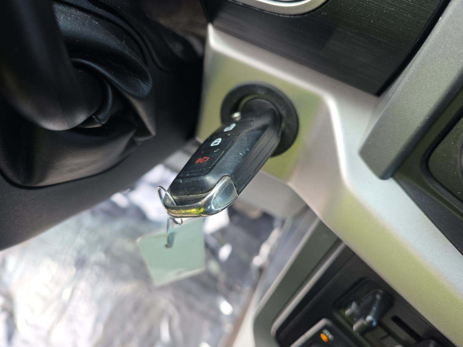 FORD F-150 - 4
