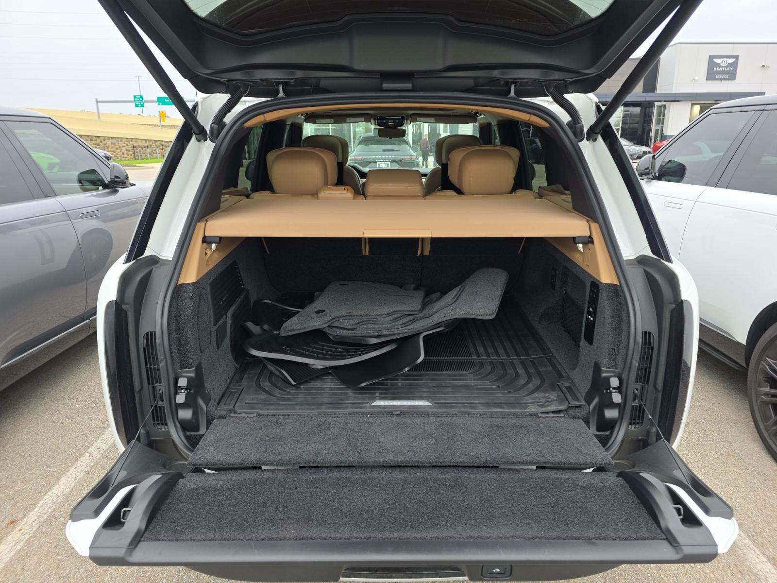 2024 Land Rover Range Rover Autobiography AWD