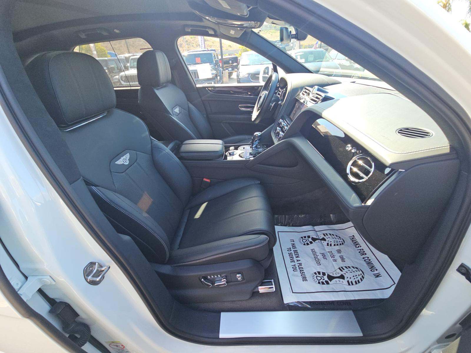 2024 Bentley Bentayga V8 AWD