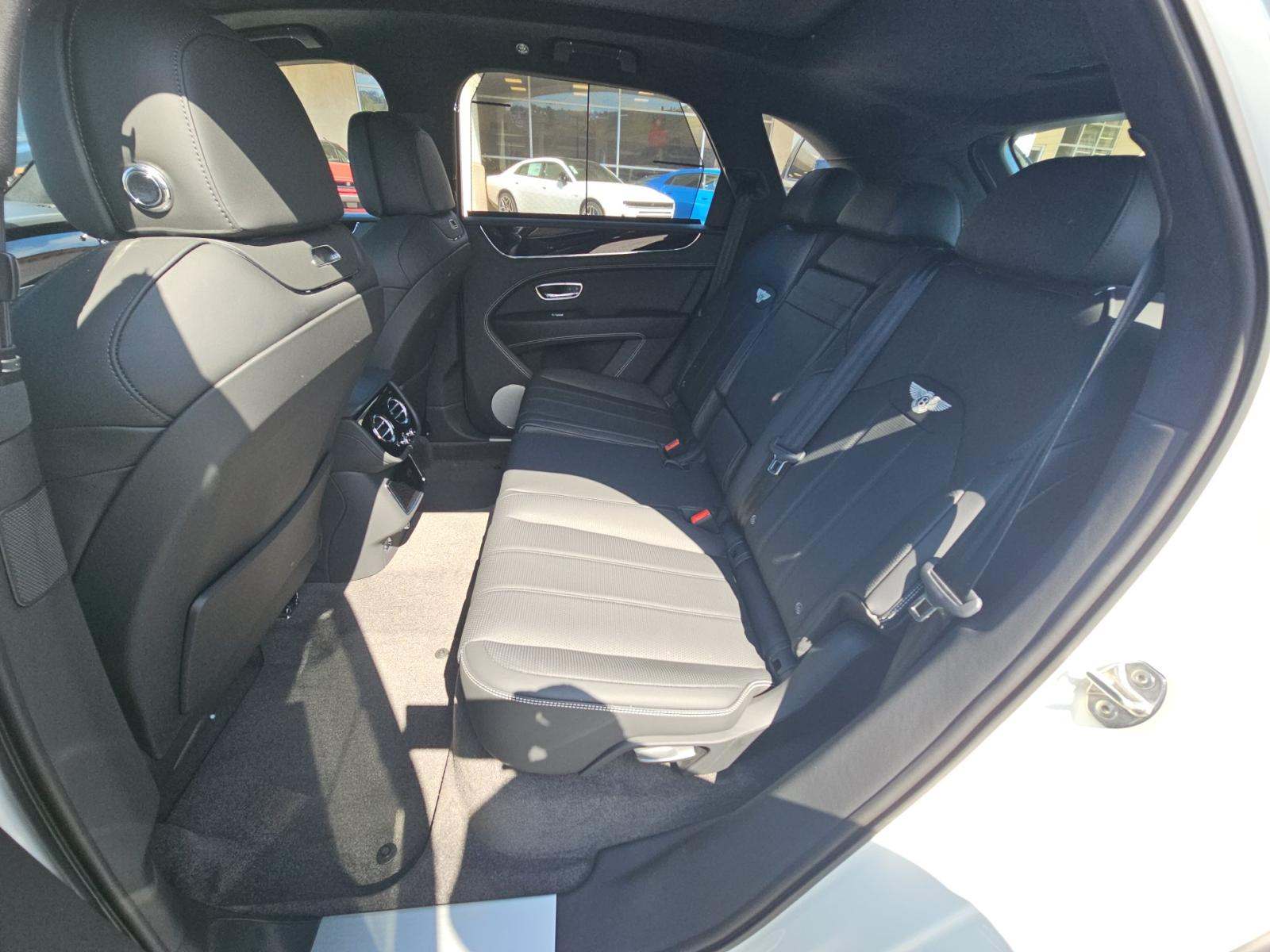 2024 Bentley Bentayga V8 AWD