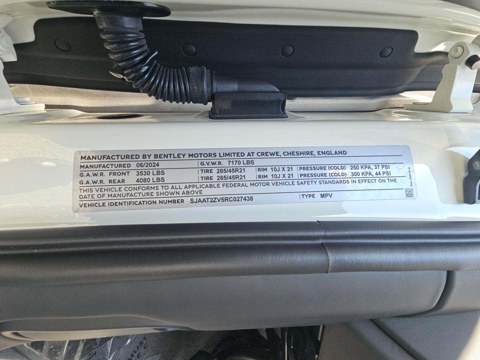 2024 Bentley Bentayga V8 AWD