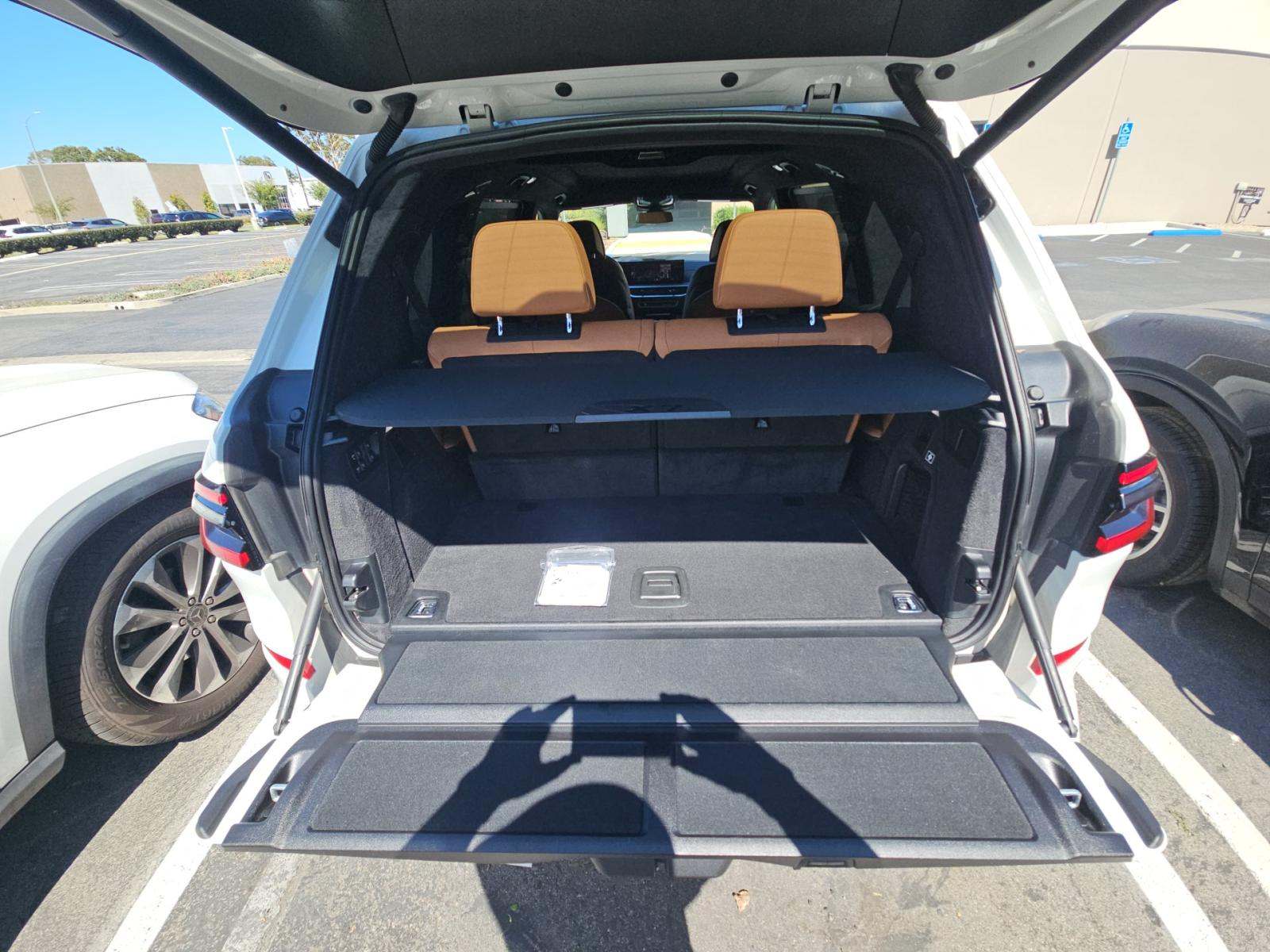 2024 BMW X7 xDrive40i AWD