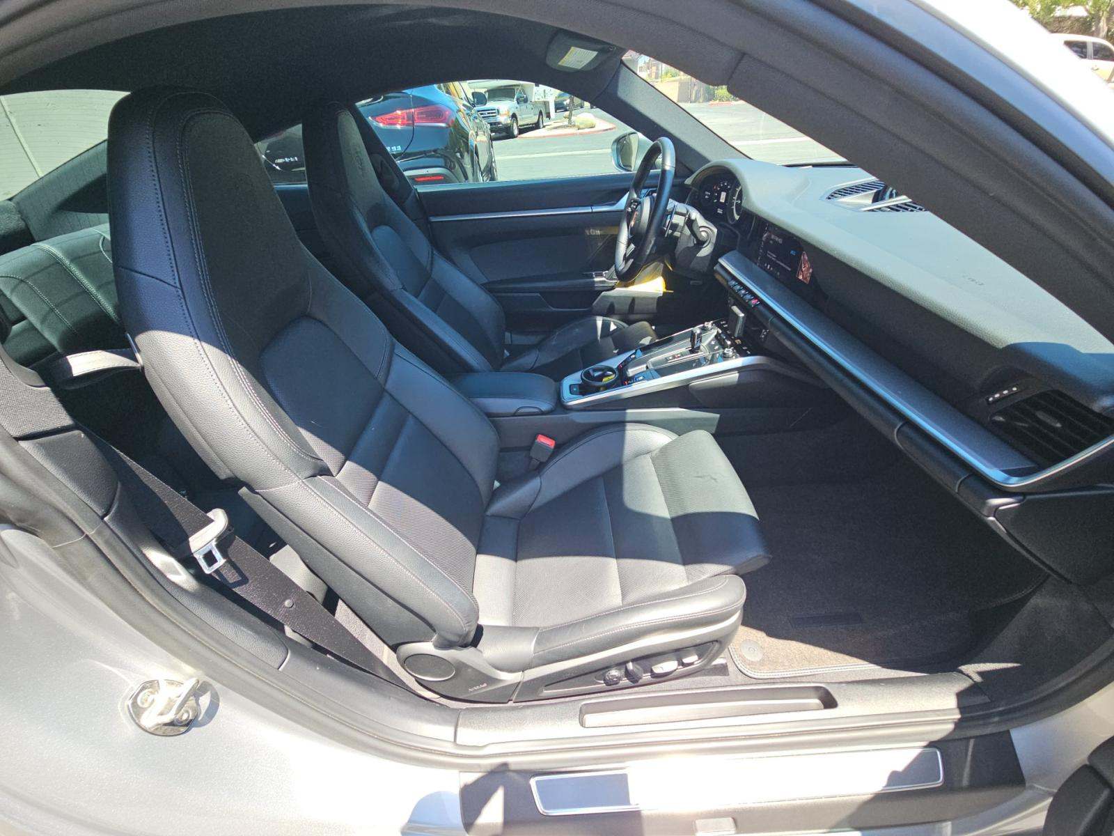 2020 Porsche 911 Carrera RWD