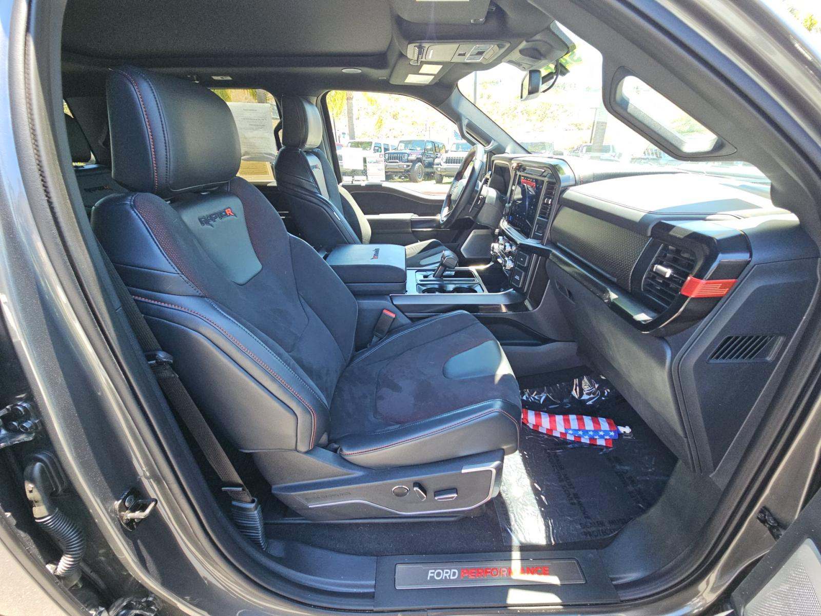2025 Ford F-150 Raptor AWD