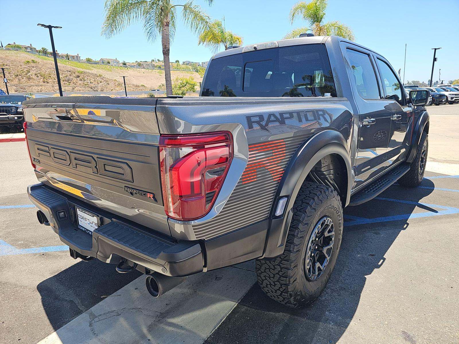 2025 Ford F-150 Raptor AWD