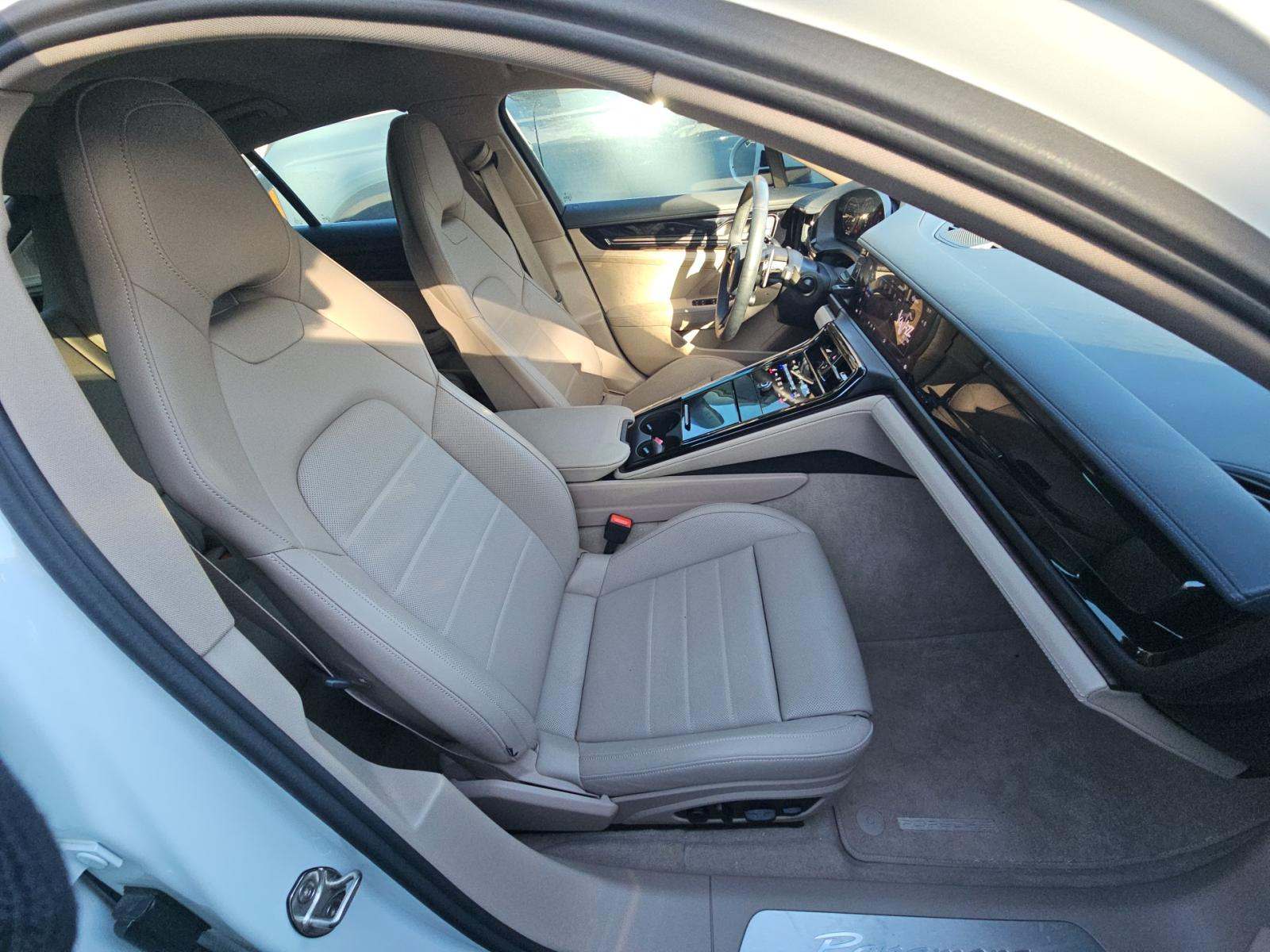 2024 Porsche Panamera Base RWD