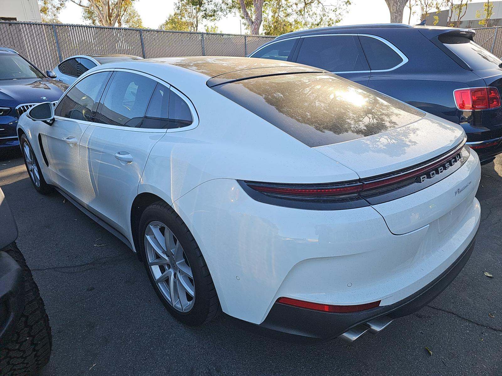 2024 Porsche Panamera Base RWD