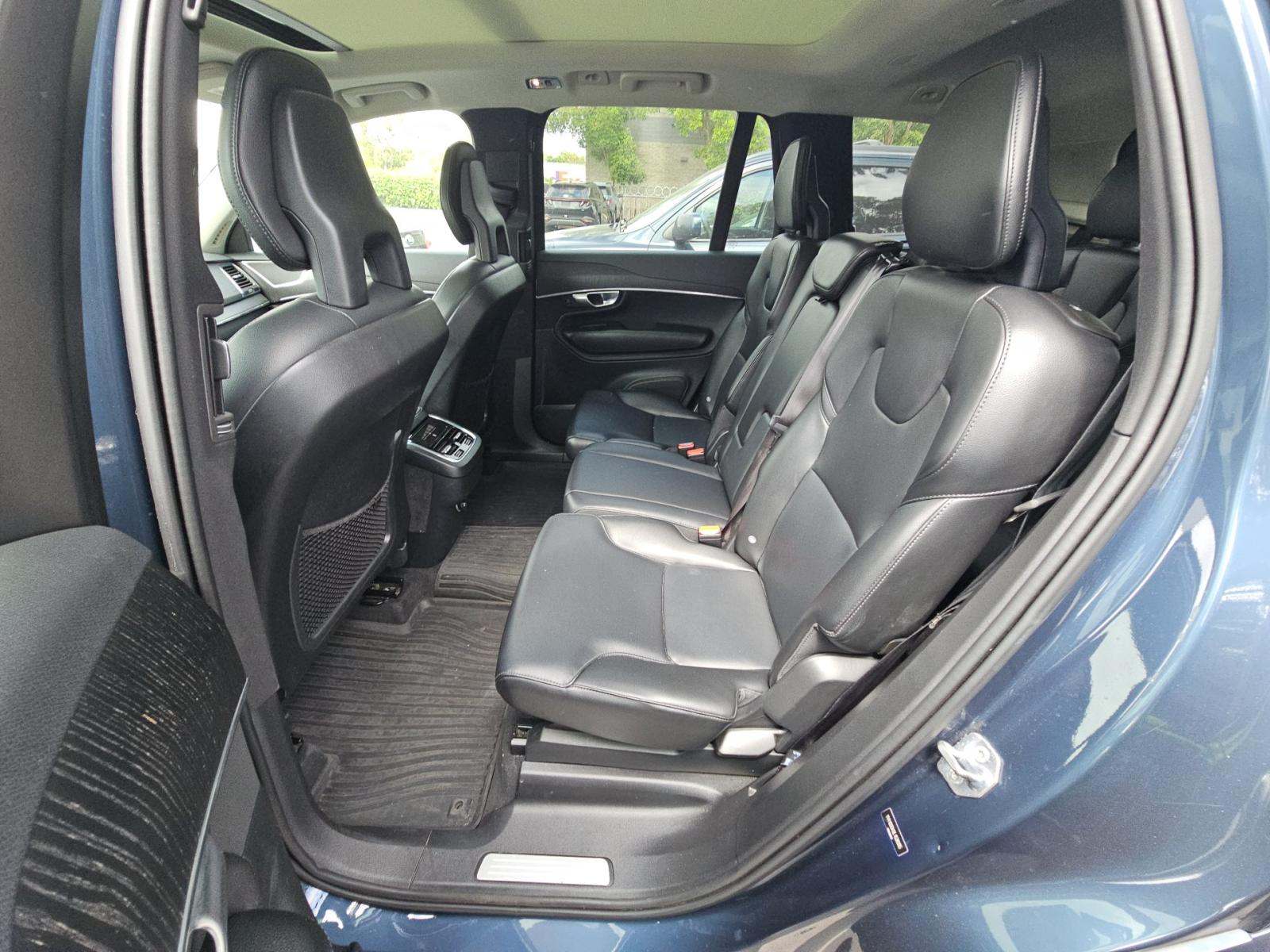 2020 Volvo XC90 T5 Momentum FWD