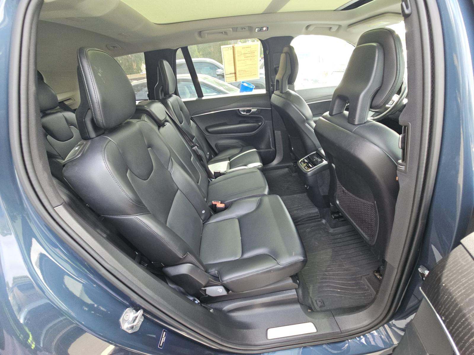 2020 Volvo XC90 T5 Momentum FWD