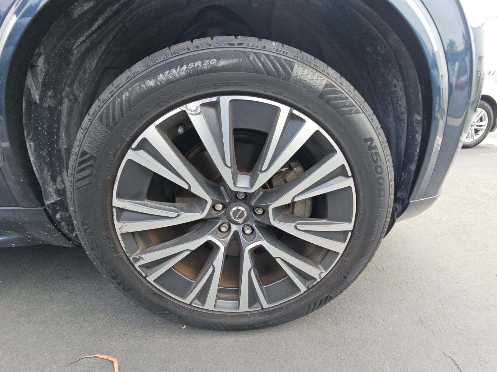 2020 Volvo XC90 T5 Momentum FWD