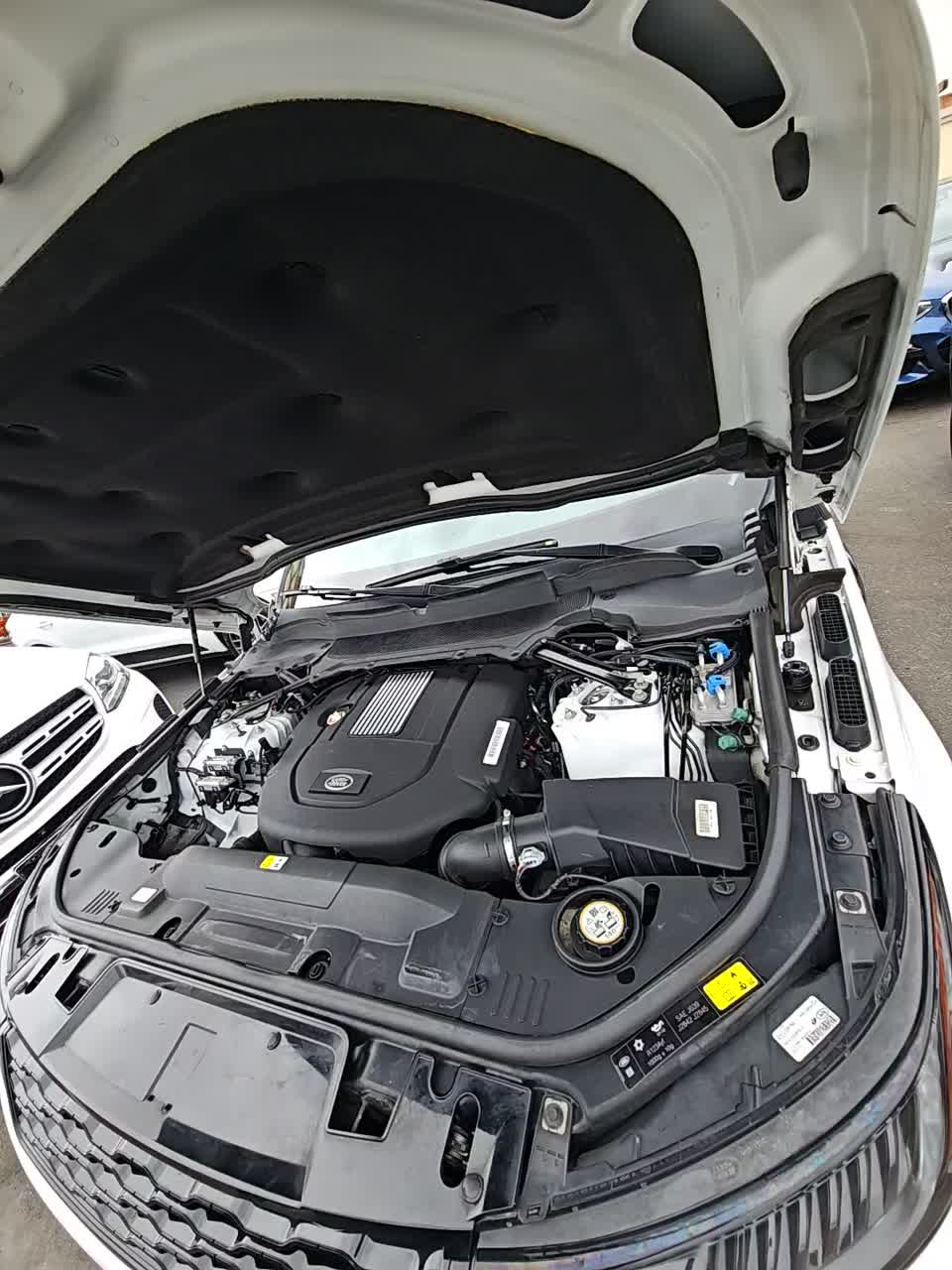 2021 Land Rover Range Rover Sport HSE Silver Edition AWD