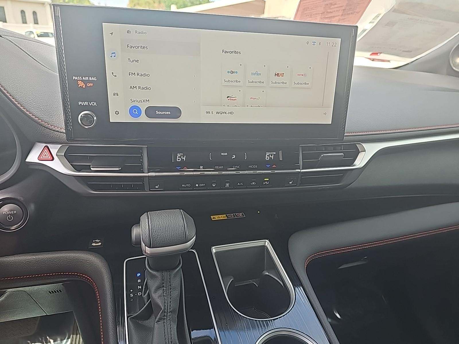 2025 Toyota Sienna XSE AWD