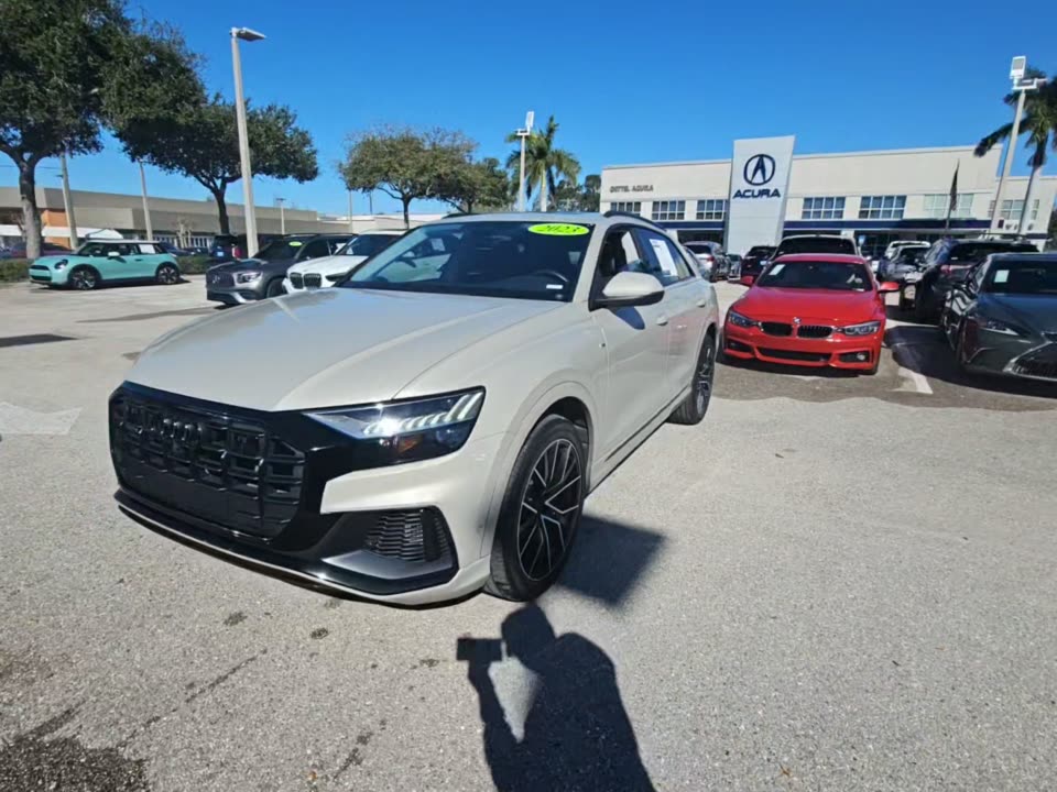 2023 Audi Q8 Premium Plus AWD