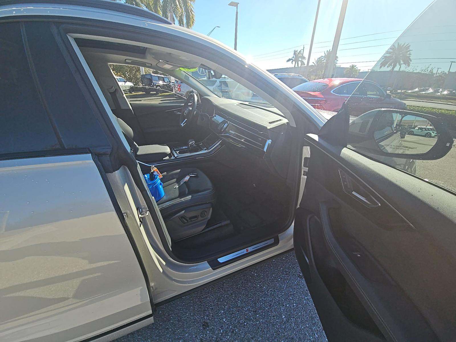 2023 Audi Q8 Premium Plus AWD