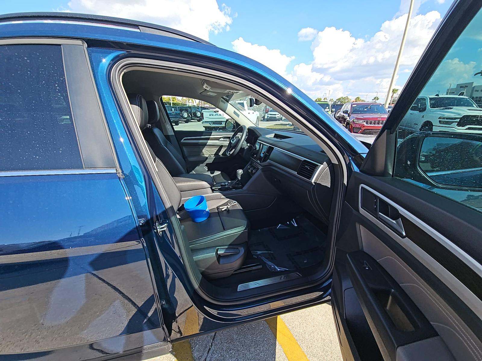 2023 Volkswagen Atlas 3.6L SE AWD