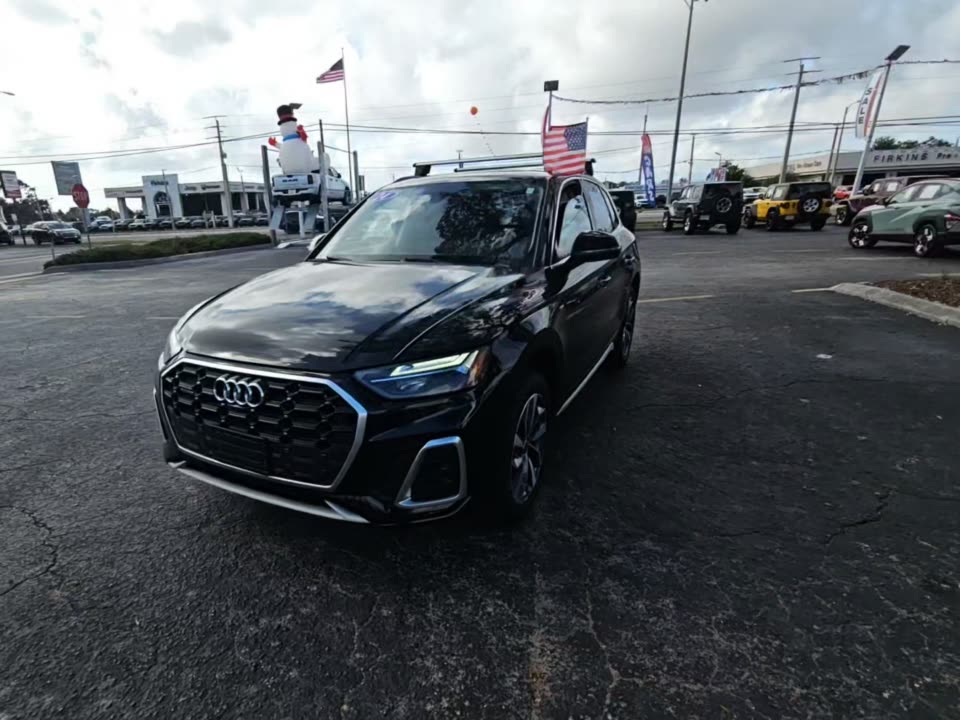 2022 Audi Q5 S line Premium Plus