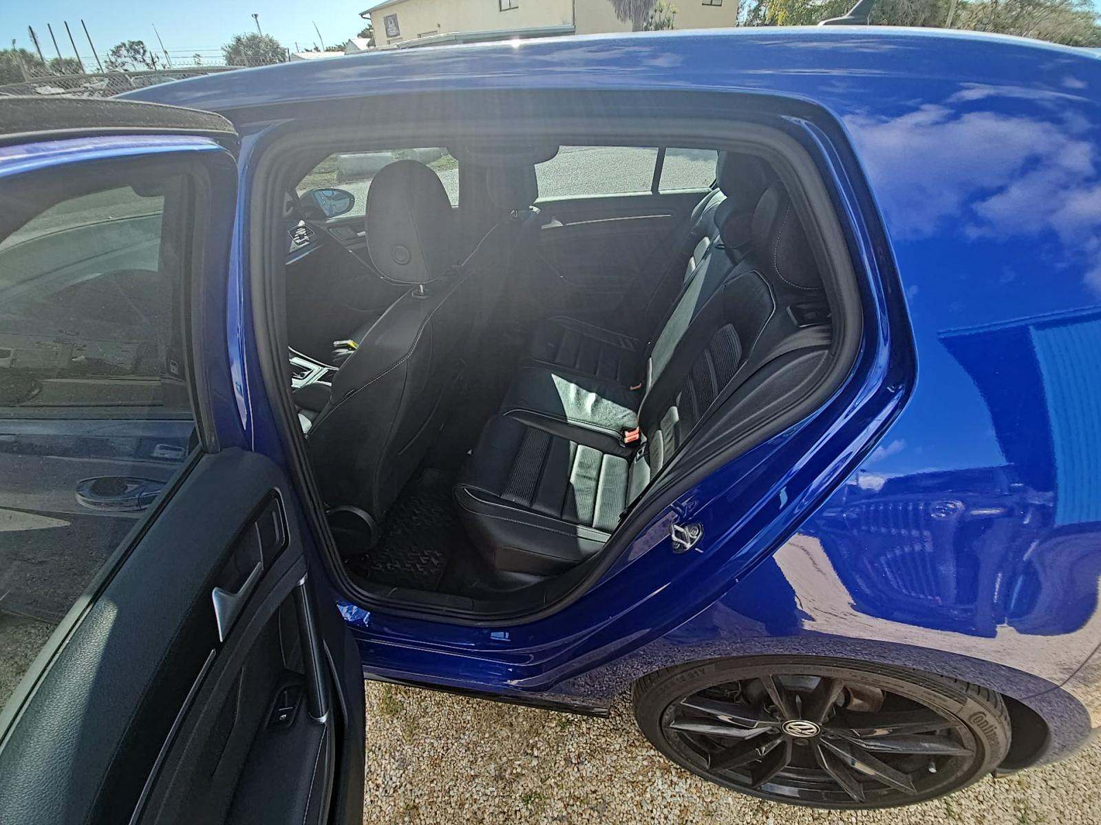 2019 Volkswagen Golf R 2.0T AWD