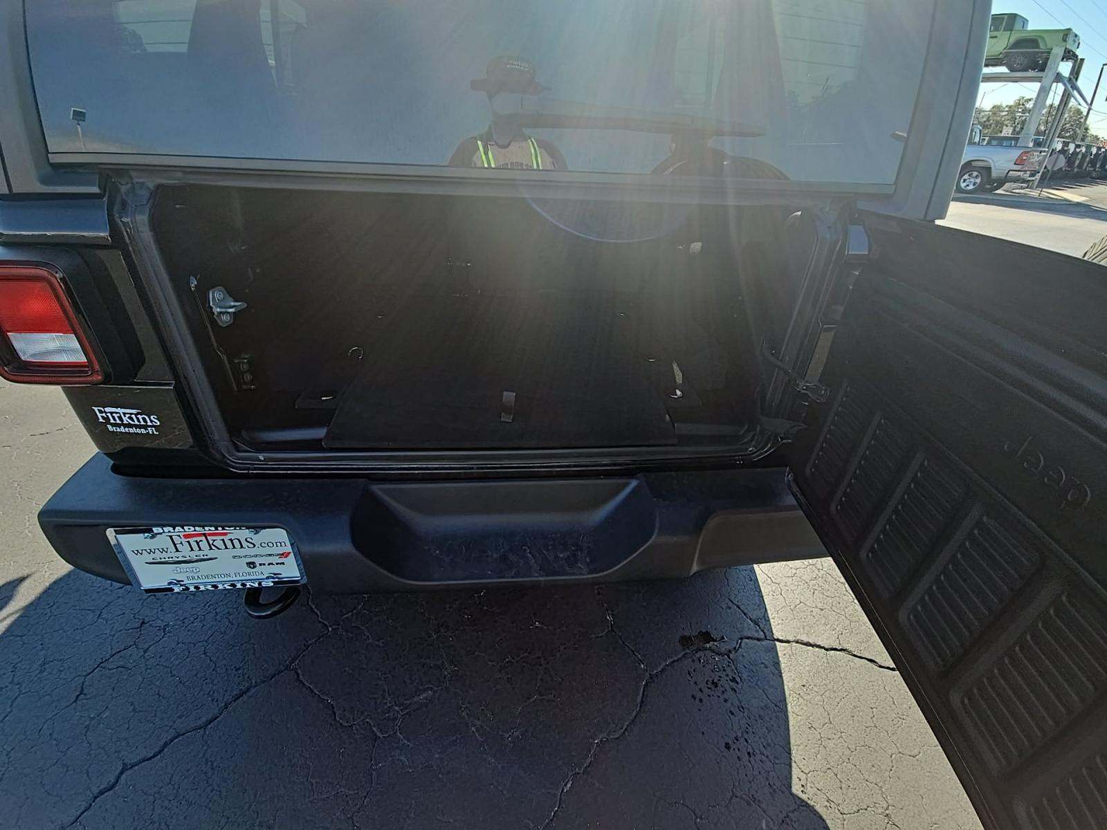 2023 Jeep Wrangler Sport S AWD