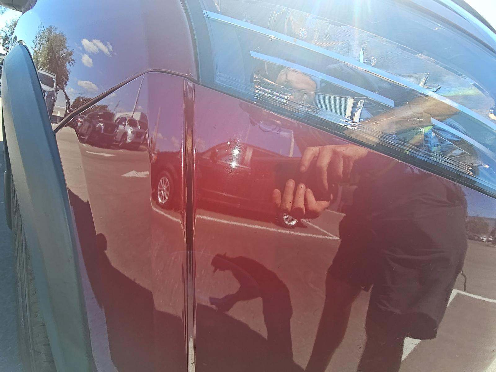 2023 Nissan Pathfinder SL FWD