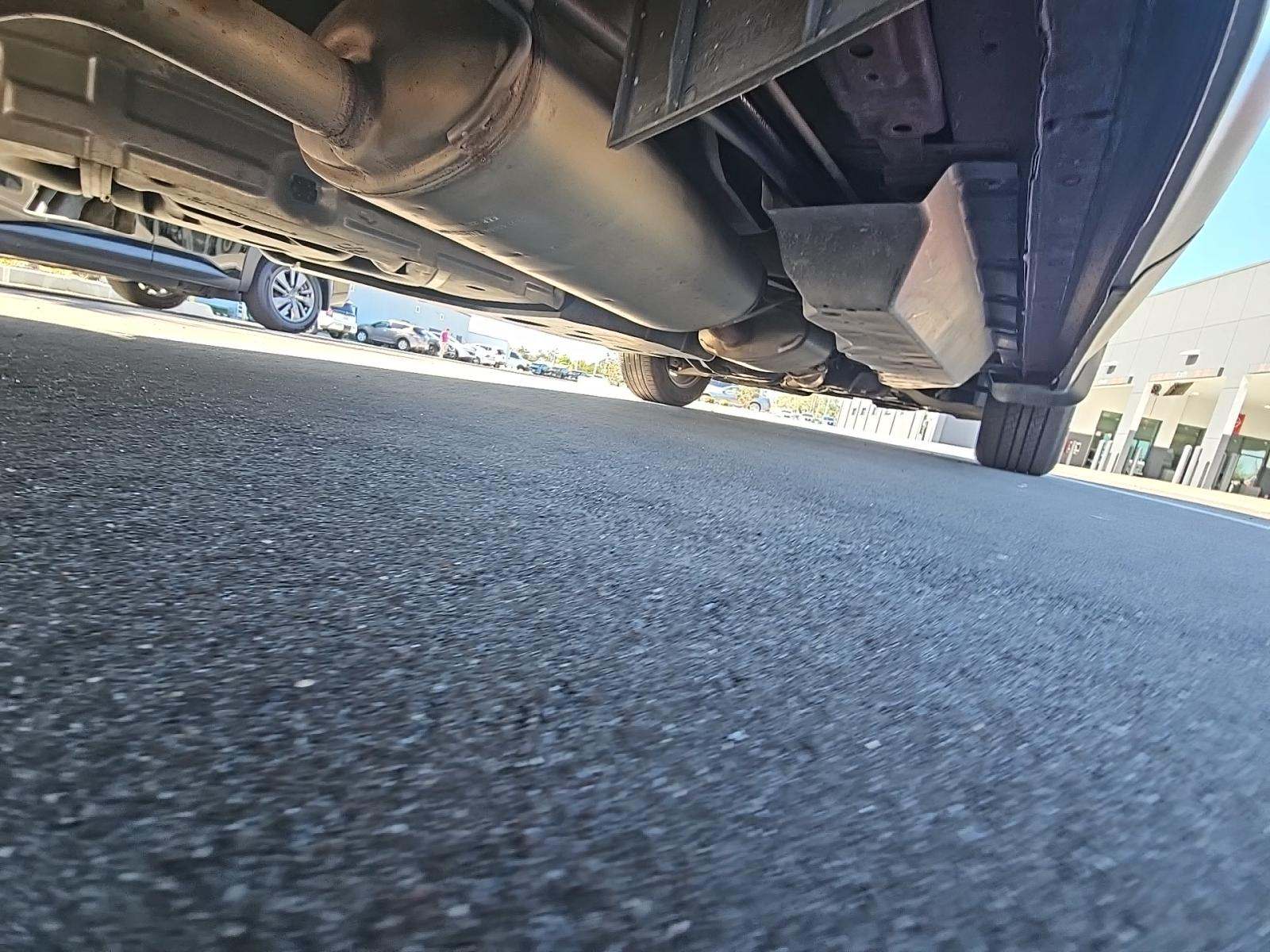 2023 Nissan Pathfinder SL FWD