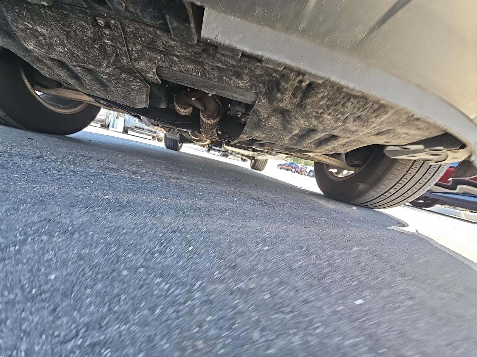 2023 Nissan Pathfinder SL FWD