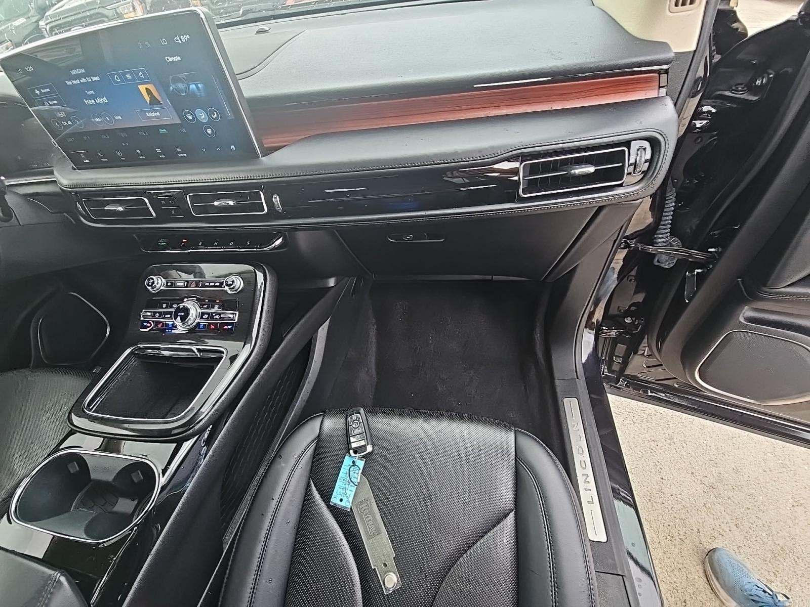 2022 Lincoln Nautilus Reserve AWD