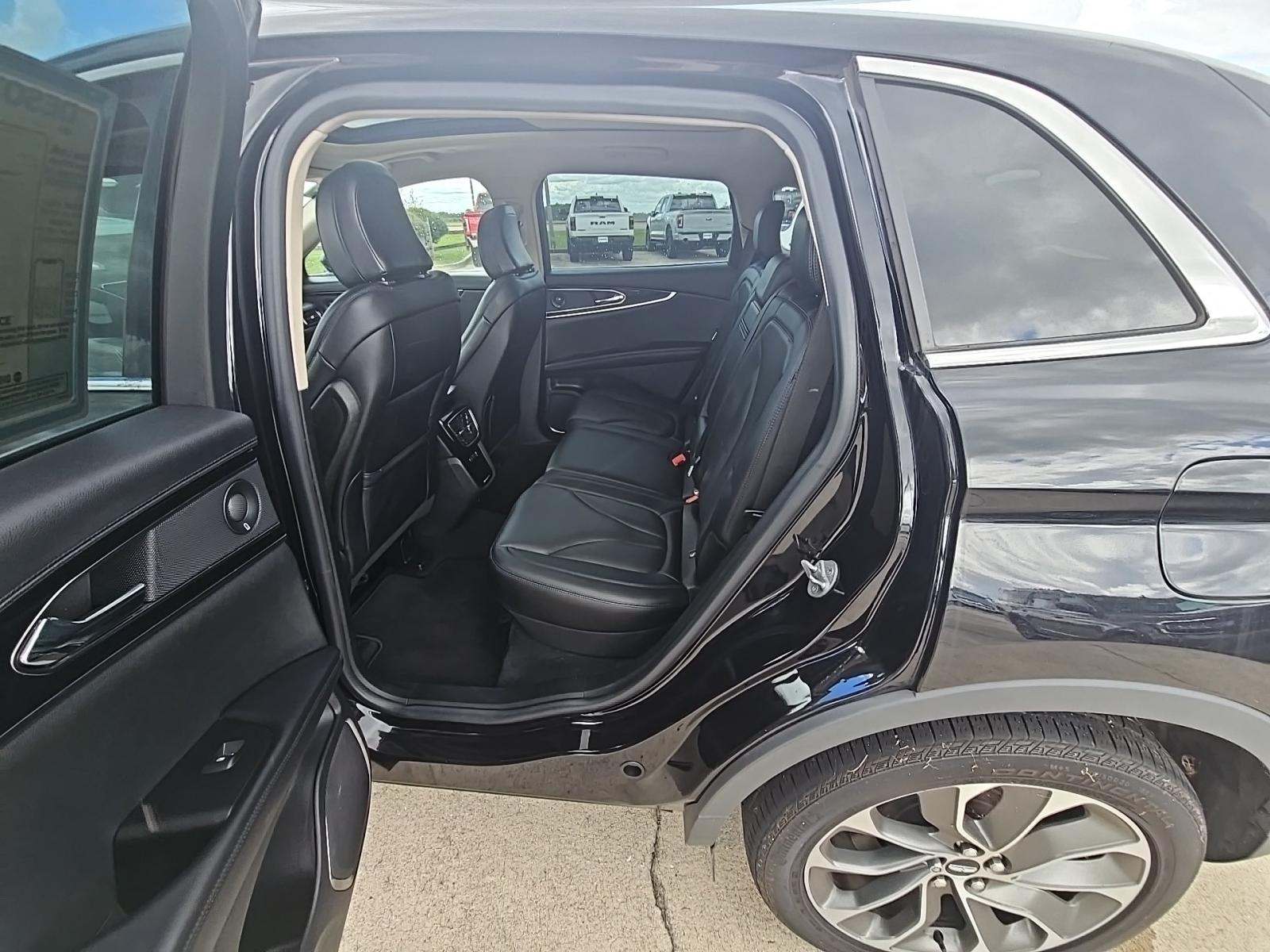 2022 Lincoln Nautilus Reserve AWD