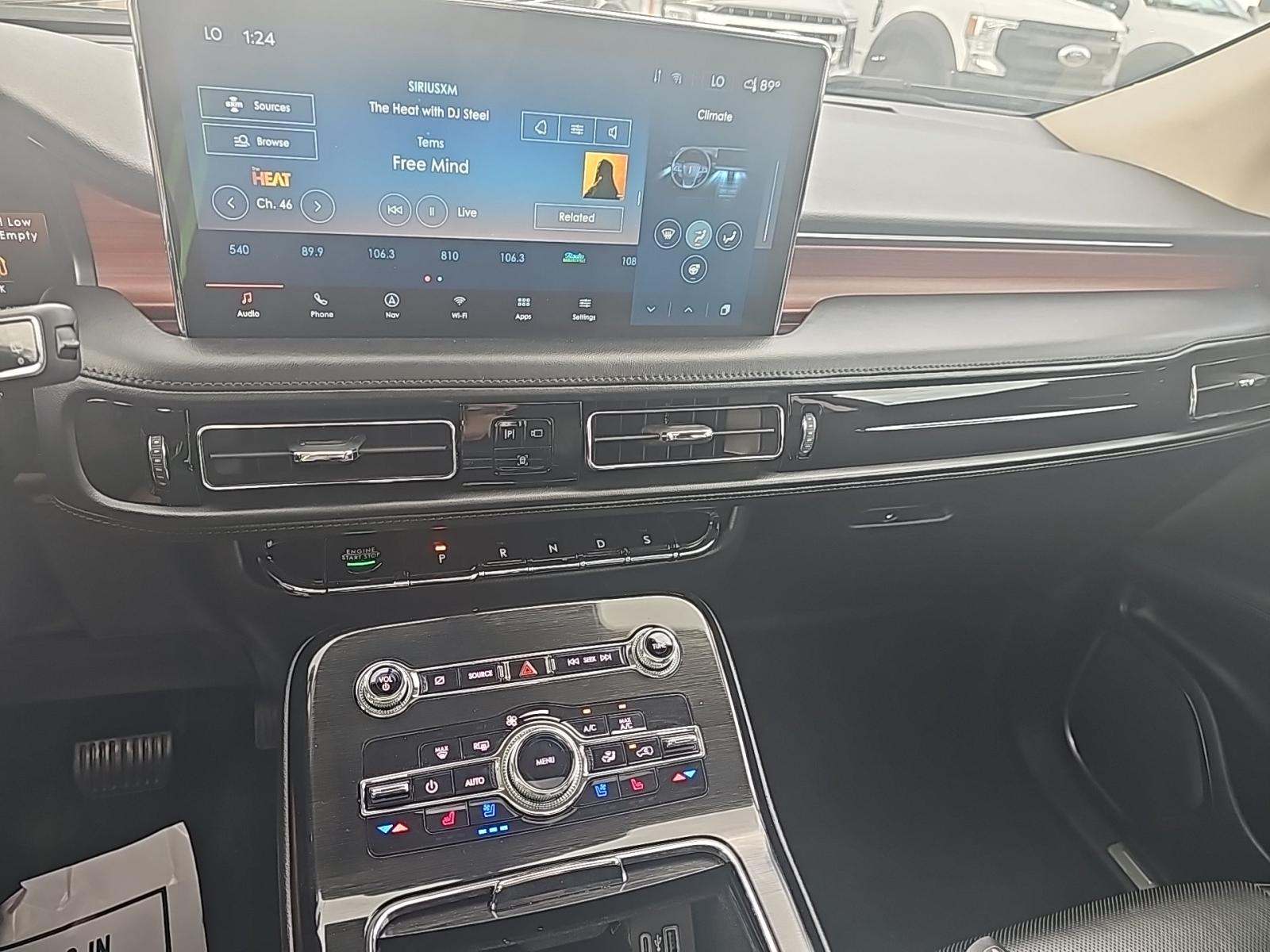 2022 Lincoln Nautilus Reserve AWD