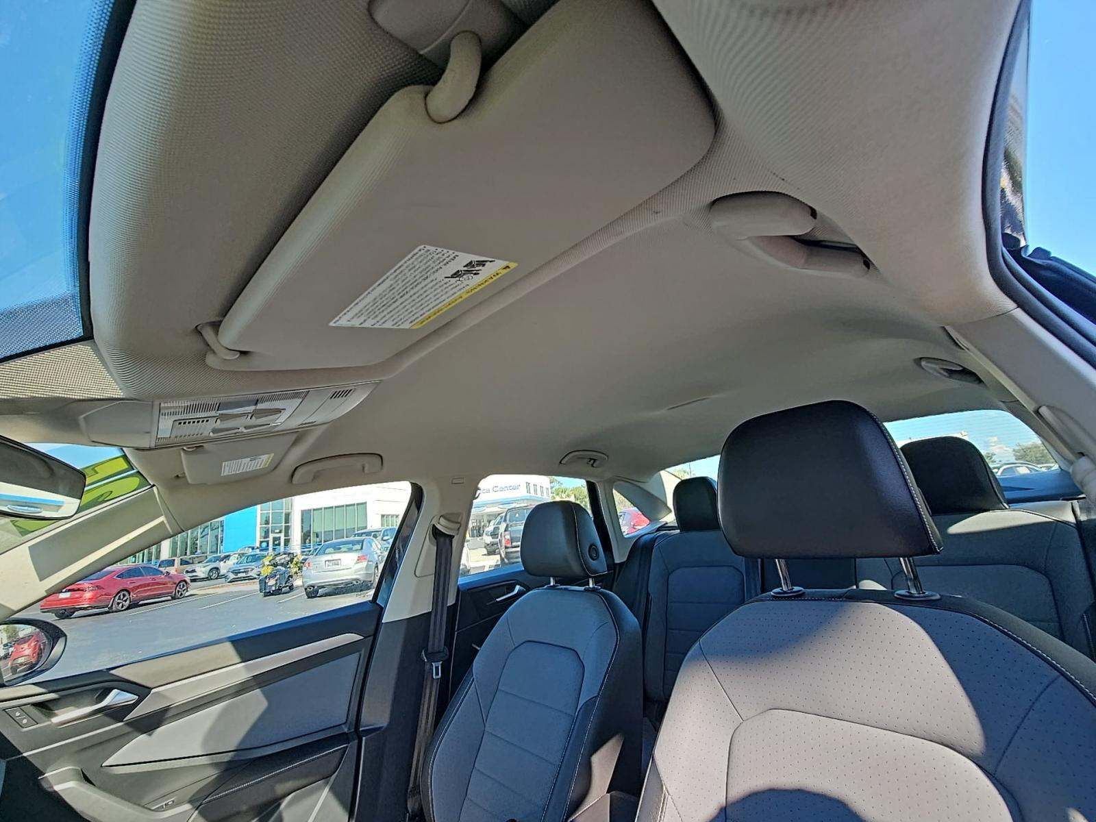 2025 Volkswagen Jetta 1.5T SE FWD