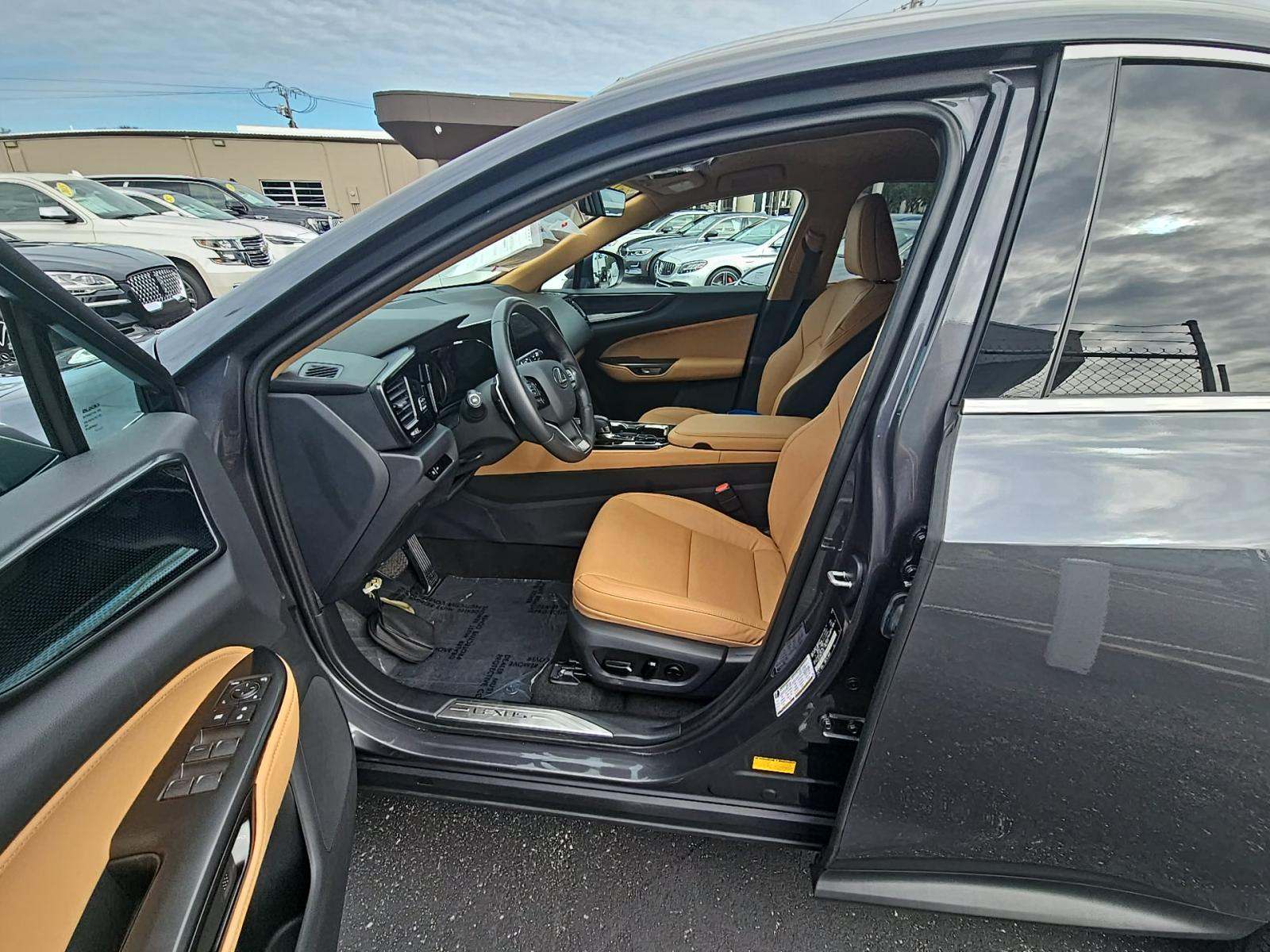 2025 Lexus NX NX 250 FWD