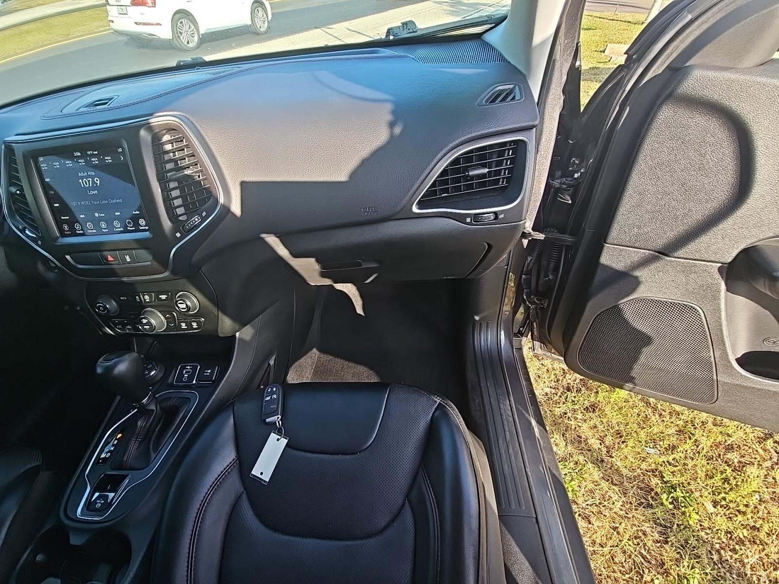 2022 Jeep Cherokee Trailhawk AWD