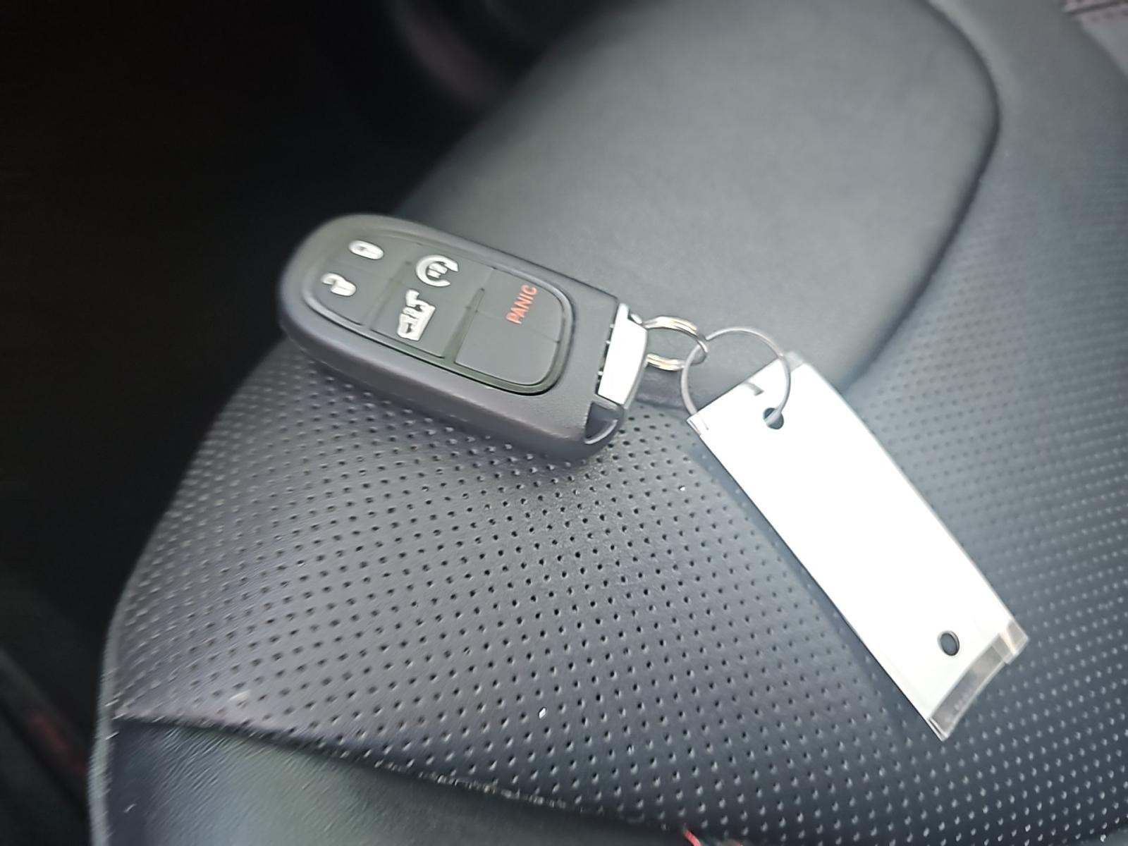 2022 Jeep Cherokee Trailhawk AWD