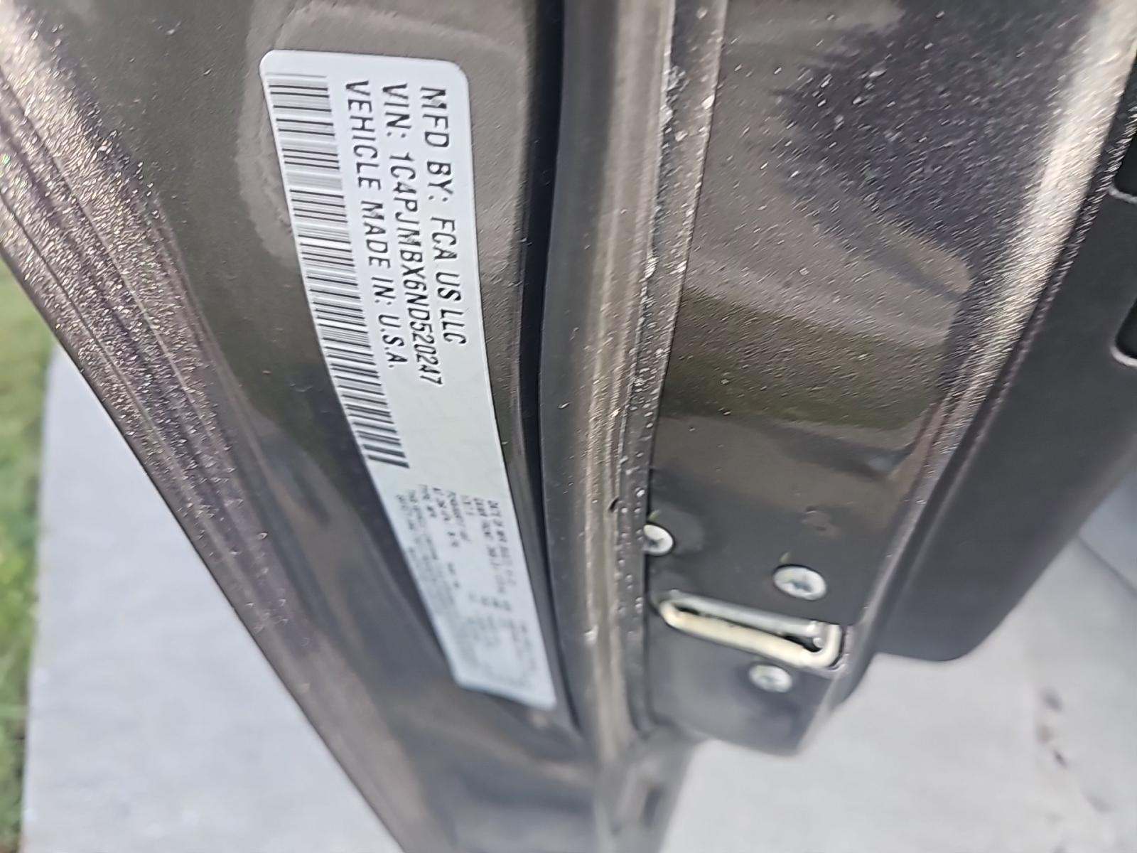 2022 Jeep Cherokee Trailhawk AWD