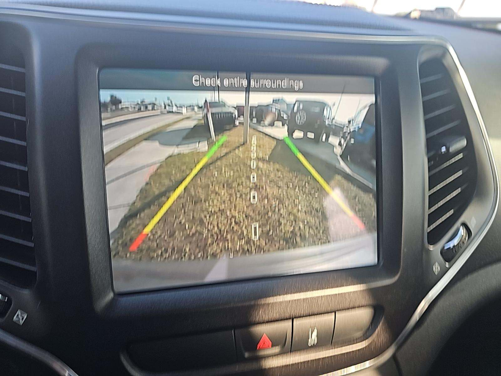 2022 Jeep Cherokee Trailhawk AWD