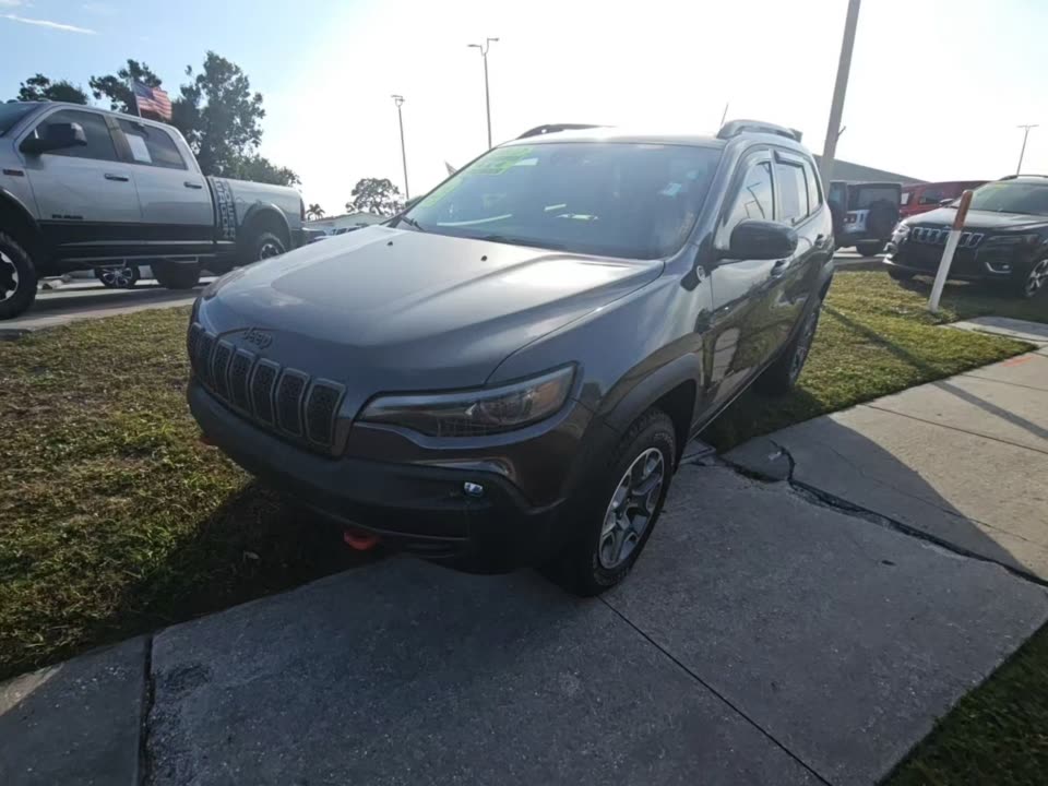 2022 Jeep Cherokee Trailhawk AWD