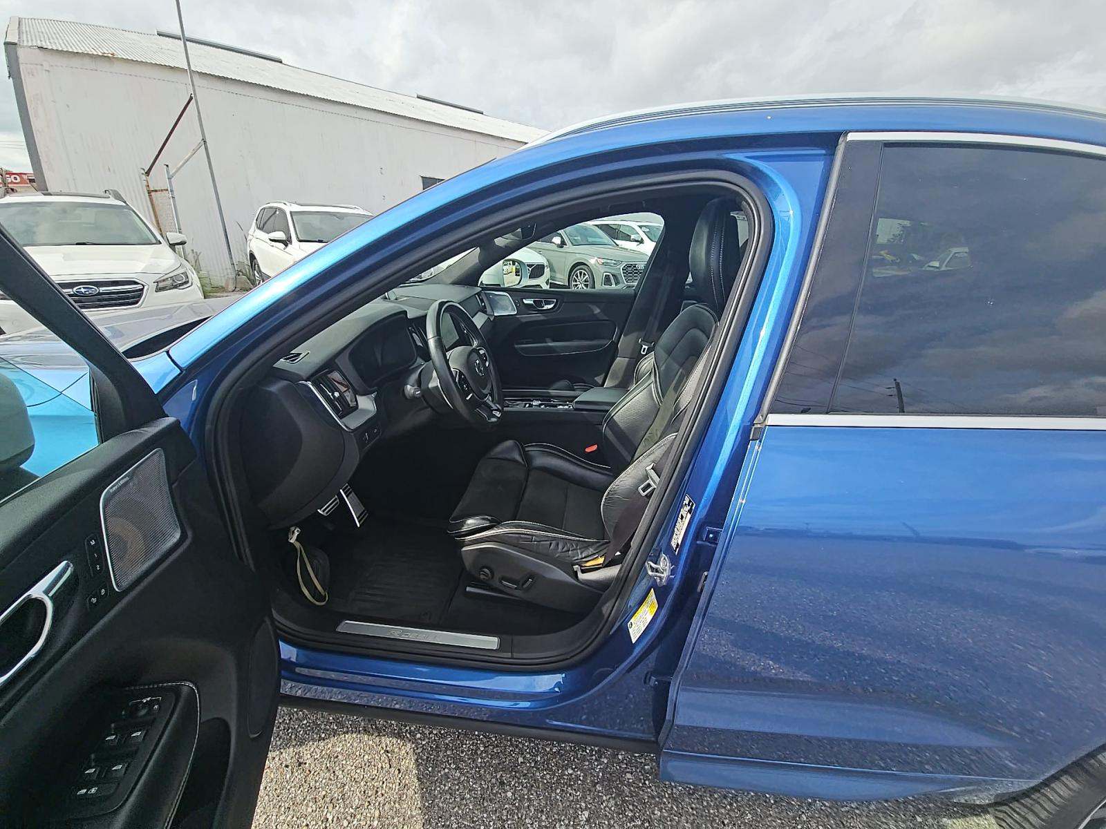 2018 Volvo XC60 T6 R-Design AWD