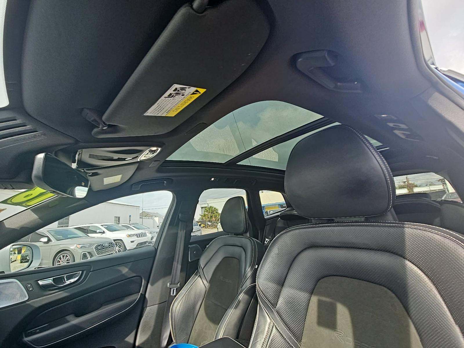 2018 Volvo XC60 T6 R-Design AWD