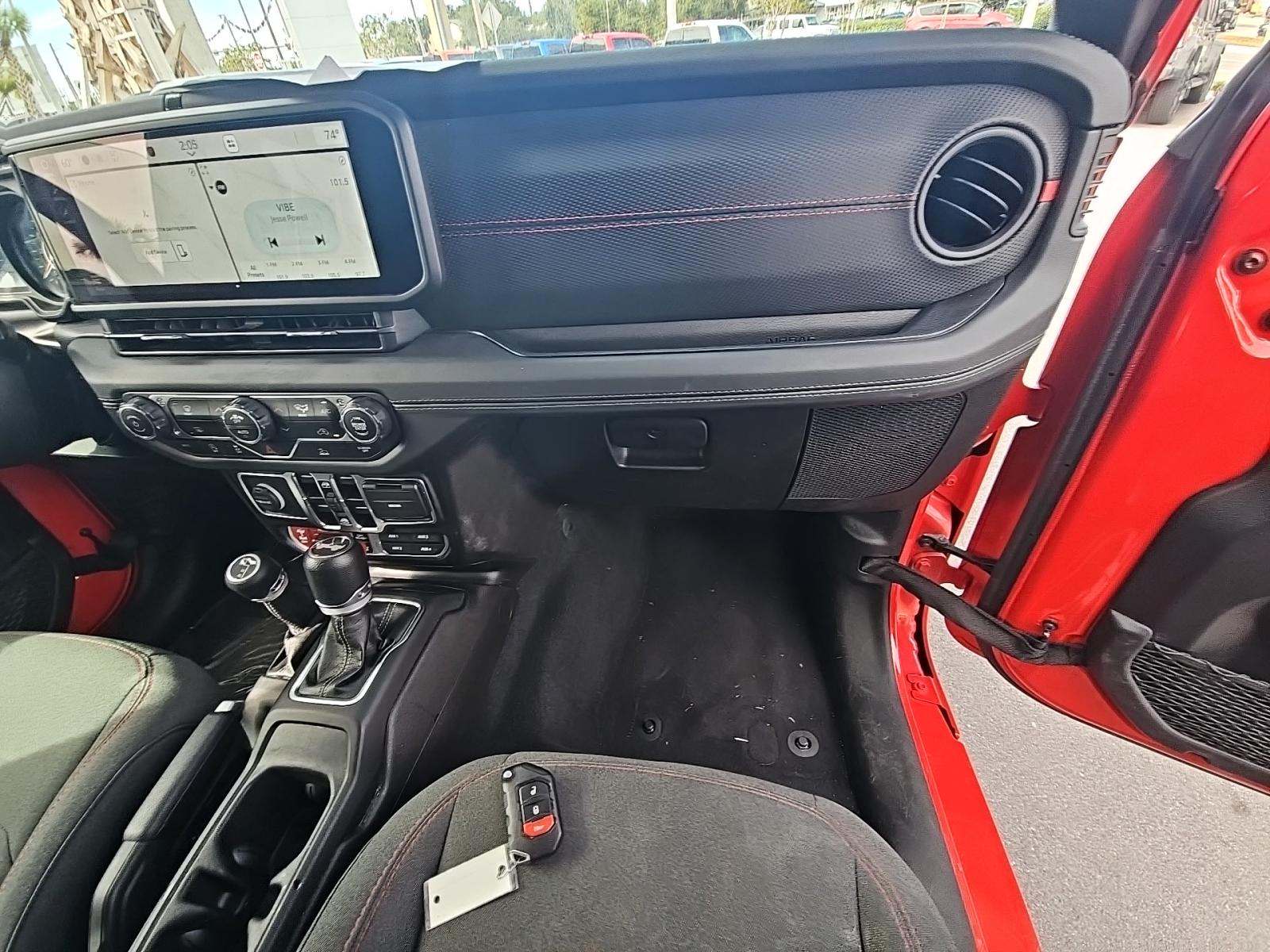 2024 Jeep Wrangler Rubicon AWD