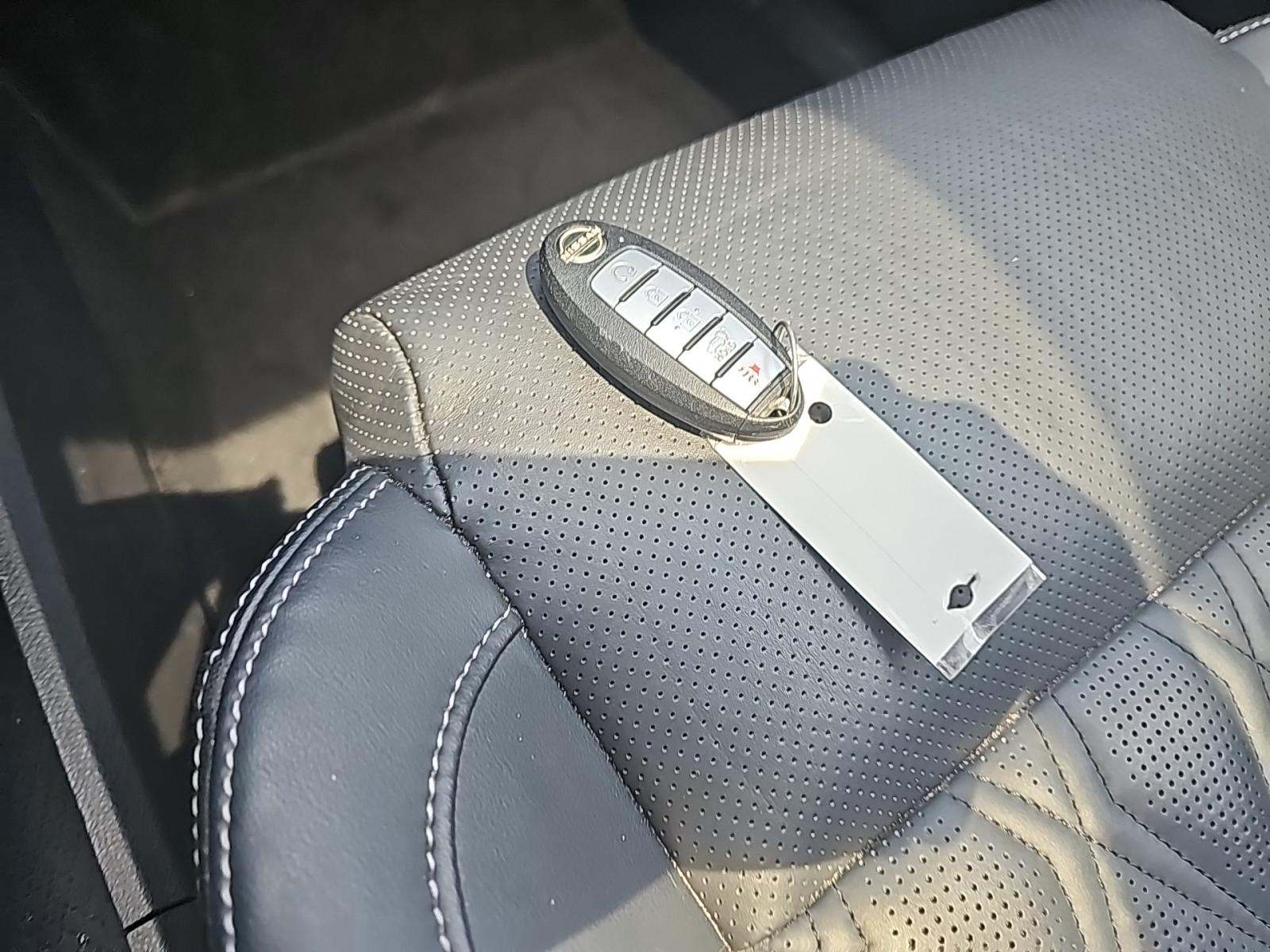 2022 Nissan Rogue Platinum FWD