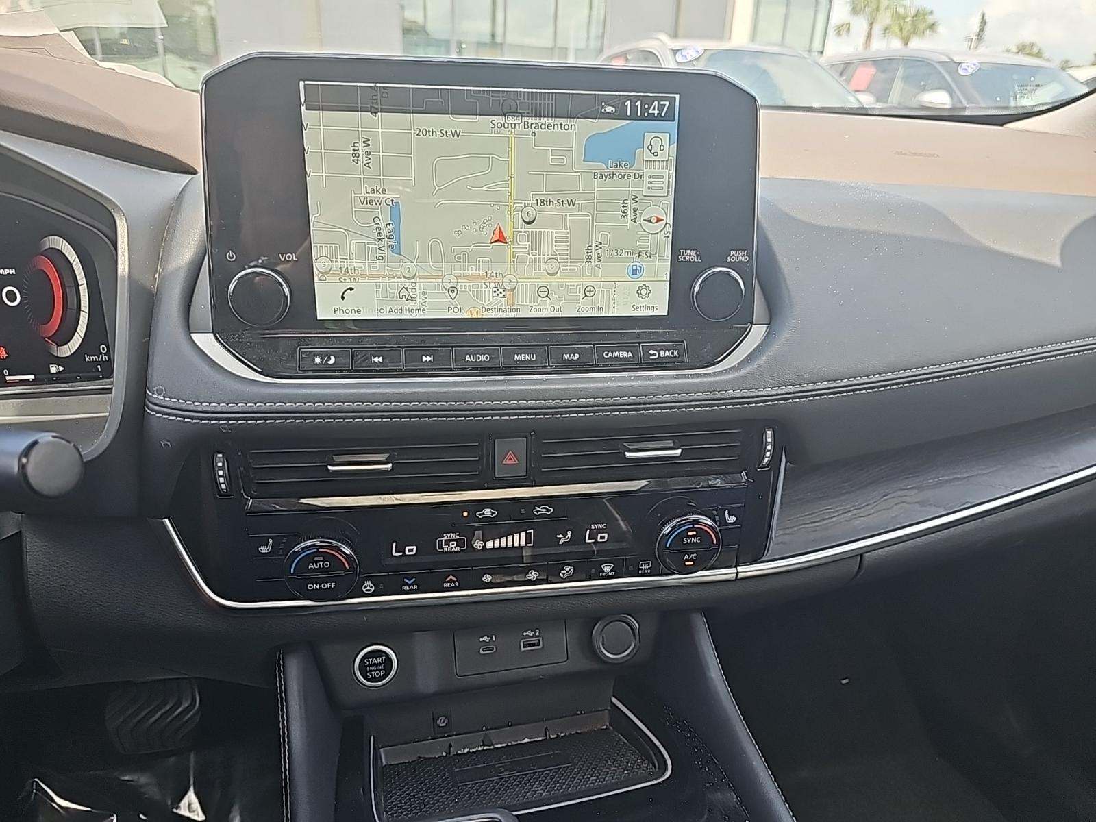 2022 Nissan Rogue Platinum FWD