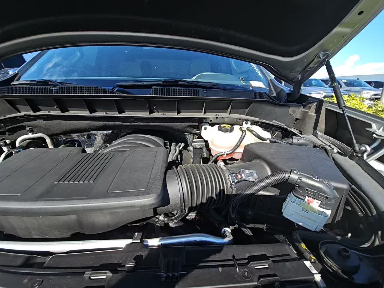 2025 Chevrolet Silverado 1500 LTZ AWD