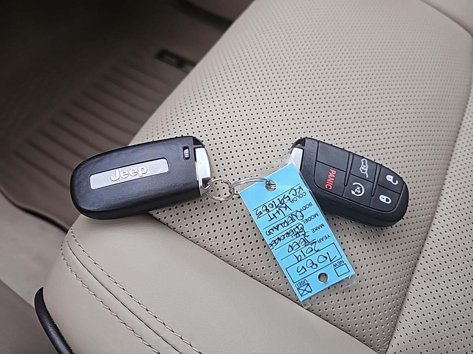 2019 Jeep Grand Cherokee Overland RWD